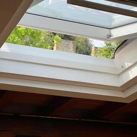 דירה Walled Garden - The Tom's Private Oasis