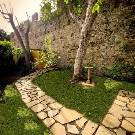 San Niccolo Walls Garden * Firenze